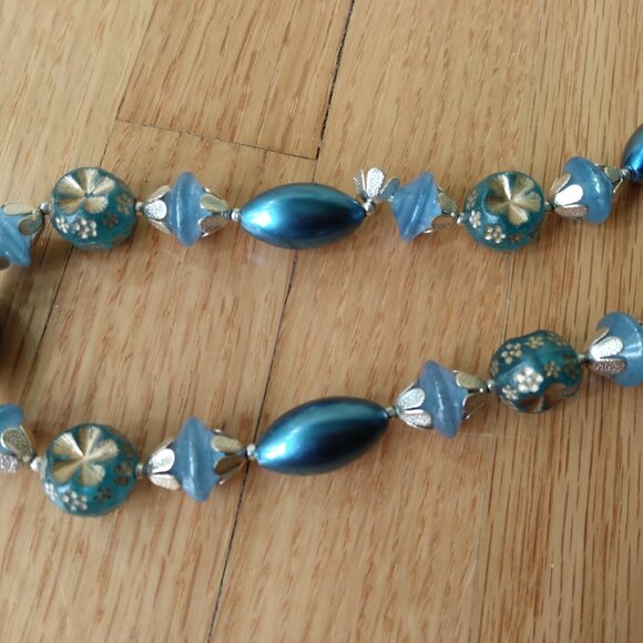 Vintage Blue Gold Beaded Necklace Retro Plastic Mid-Century Made in Hong Kong - Picture 6 of 12